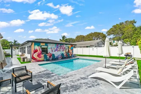 217 NE 11th Street Delray Beach FL 33444