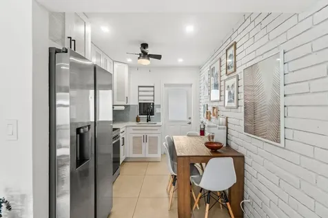 217 NE 11th Street Delray Beach FL 33444