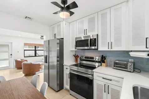 217 NE 11th Street Delray Beach FL 33444