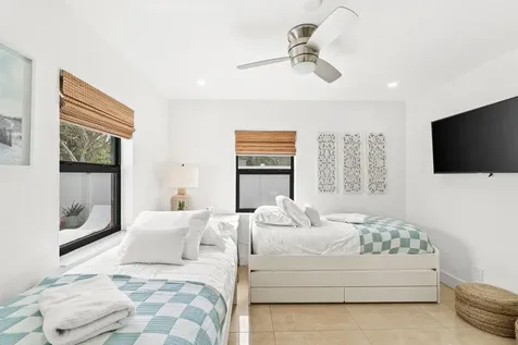 217 NE 11th Street Delray Beach FL 33444