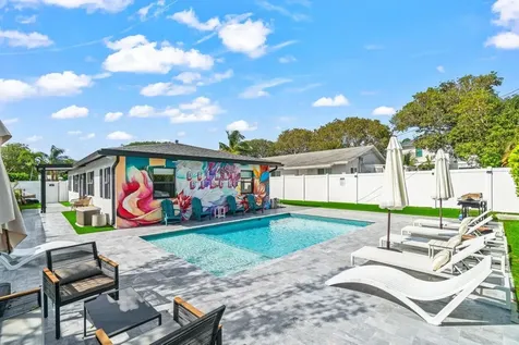 217 NE 11th Street Delray Beach FL 33444