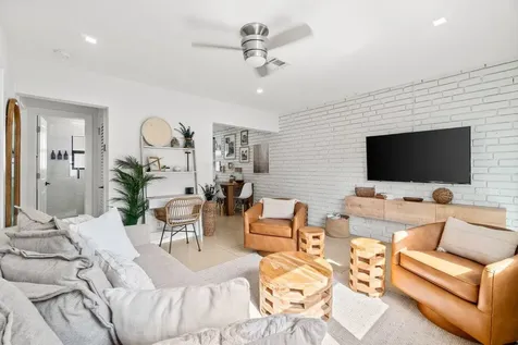 217 NE 11th Street Delray Beach FL 33444