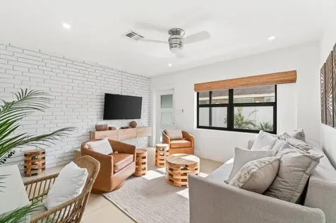 217 NE 11th Street Delray Beach FL 33444