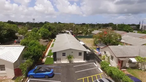 1216 N 16th Avenue Lake Worth Beach FL 33460