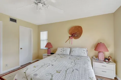 7166 Golf Colony Court Lake Worth FL 33467