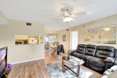 7166 Golf Colony Court Lake Worth FL 33467
