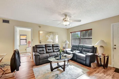 7166 Golf Colony Court Lake Worth FL 33467