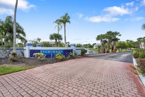 1616 Se Green Acres Circle Port Saint Lucie FL 34952