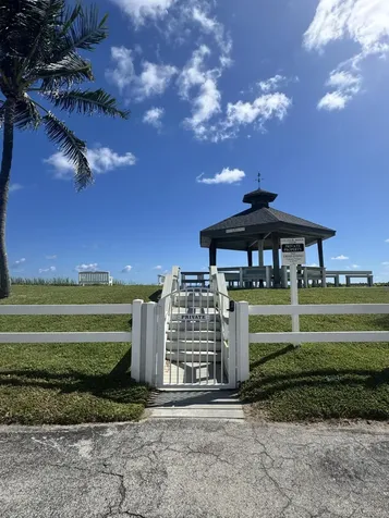 5505 N Ocean Boulevard Ocean Ridge FL 33435