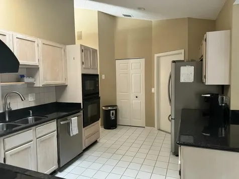 2937 SE Cates Circle Port Saint Lucie FL 34952