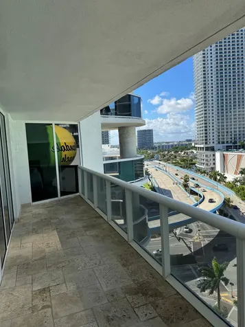 1800 S. Ocean Drive Hallandale Beach FL 33009