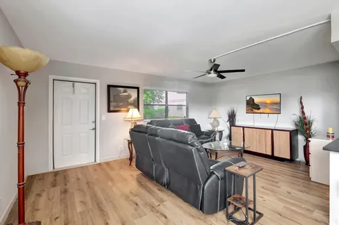 195 Monaco Delray Beach FL 33446