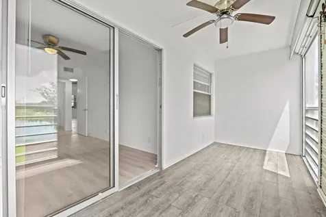 2044 Hythe C Boca Raton FL 33434