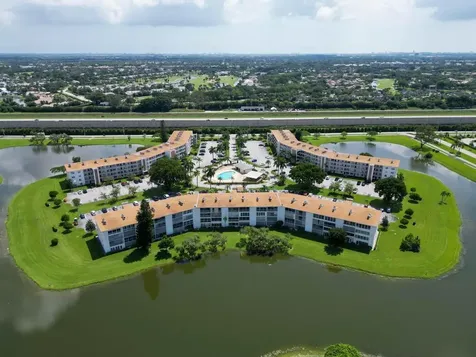 2044 Hythe C Boca Raton FL 33434