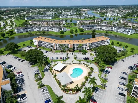2044 Hythe C Boca Raton FL 33434