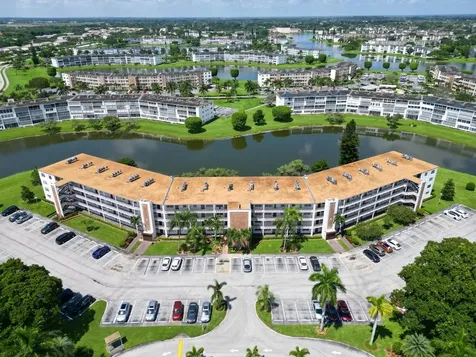 2044 Hythe C Boca Raton FL 33434