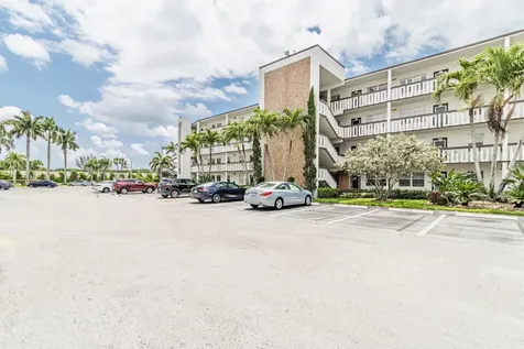 2044 Hythe C Boca Raton FL 33434