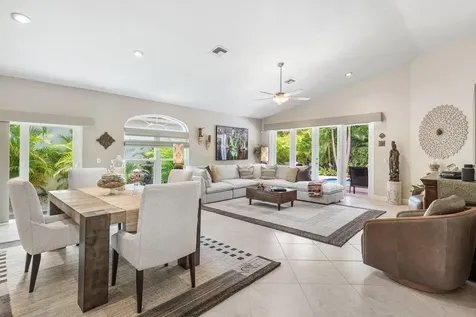 17275 Antigua Point Way Boca Raton FL 33487