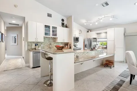 17275 Antigua Point Way Boca Raton FL 33487