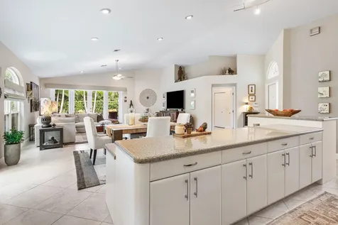 17275 Antigua Point Way Boca Raton FL 33487