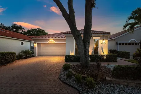 17275 Antigua Point Way Boca Raton FL 33487