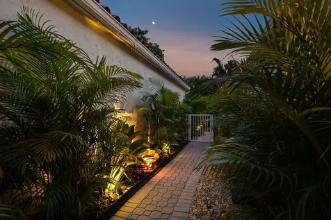 17275 Antigua Point Way Boca Raton FL 33487