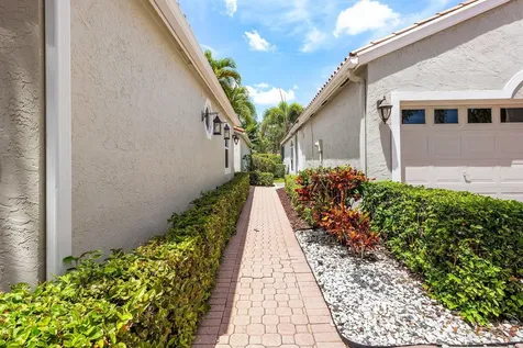 17275 Antigua Point Way Boca Raton FL 33487