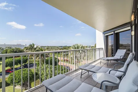 2770 S Ocean Boulevard Palm Beach FL 33480