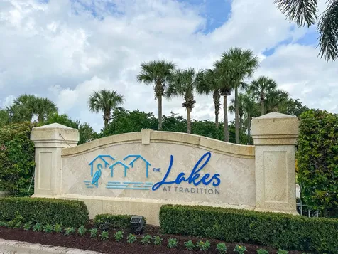 10725 Sw Hartwick Drive Port Saint Lucie FL 34987