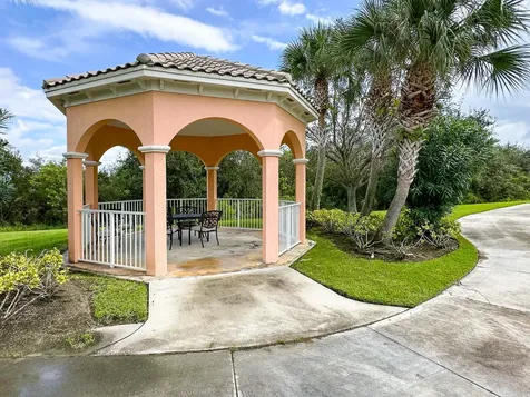 10725 Sw Hartwick Drive Port Saint Lucie FL 34987