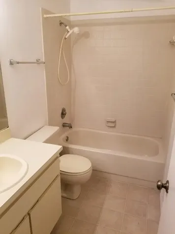 503 Springdale Circle Palm Springs FL 33461