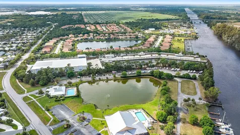 2912 Sw Porpoise Circle Stuart FL 34997