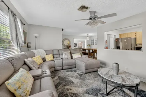 6133 Sw 5th Street Margate FL 33068