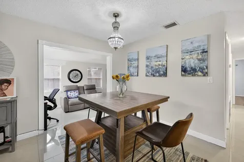 6133 Sw 5th Street Margate FL 33068