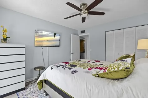 74 Normandy B Delray Beach FL 33484