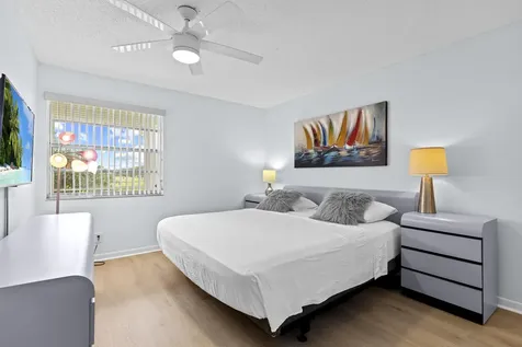 74 Normandy B Delray Beach FL 33484