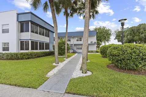74 Normandy B Delray Beach FL 33484