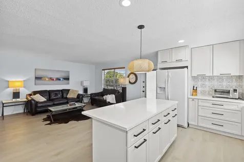 74 Normandy B Delray Beach FL 33484