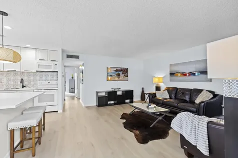 74 Normandy B Delray Beach FL 33484