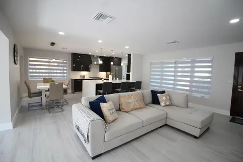 2548 SE 14th Street Pompano Beach FL 33062