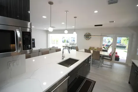 2548 SE 14th Street Pompano Beach FL 33062