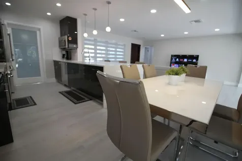 2548 SE 14th Street Pompano Beach FL 33062