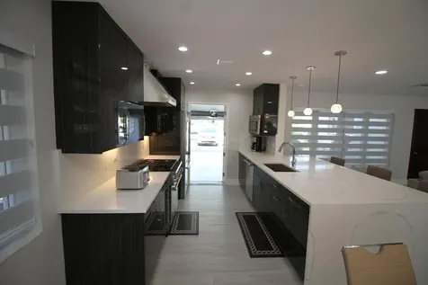2548 SE 14th Street Pompano Beach FL 33062