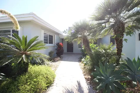 2548 SE 14th Street Pompano Beach FL 33062