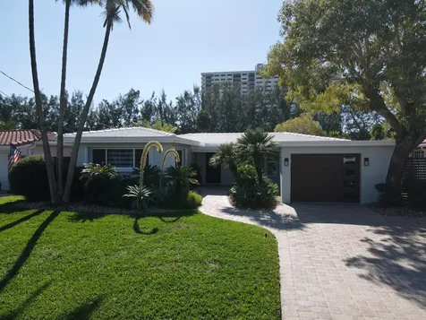 2548 SE 14th Street Pompano Beach FL 33062