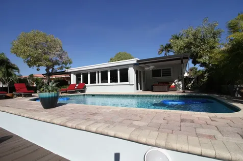 2548 SE 14th Street Pompano Beach FL 33062