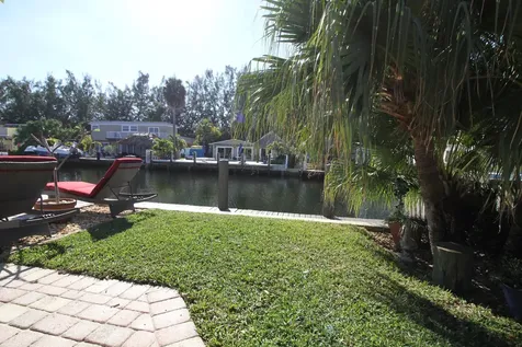 2548 SE 14th Street Pompano Beach FL 33062