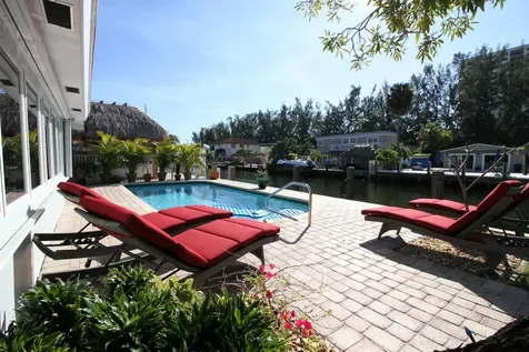 2548 SE 14th Street Pompano Beach FL 33062