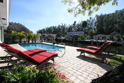 2548 SE 14th Street Pompano Beach FL 33062