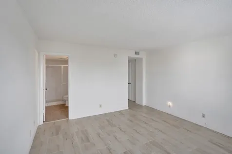 890 N Federal Highway Lantana FL 33462